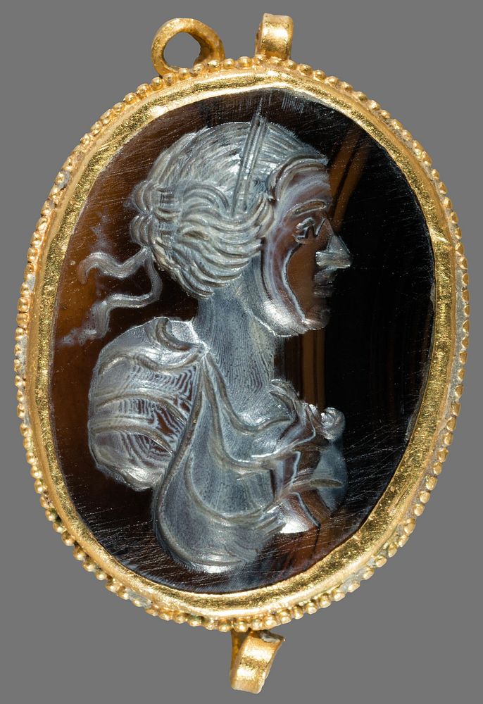 Pendant with an Intaglio of the Head of a Woman