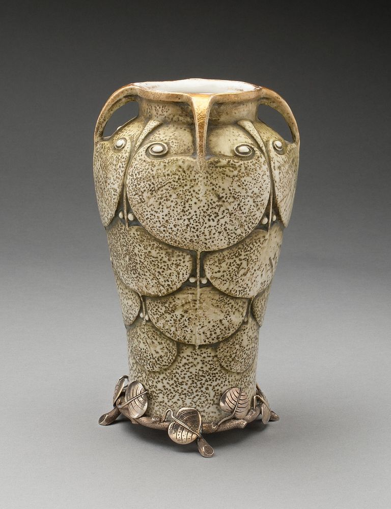 Vase by Ernst Wahliss
