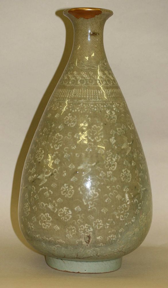 Bottle vase