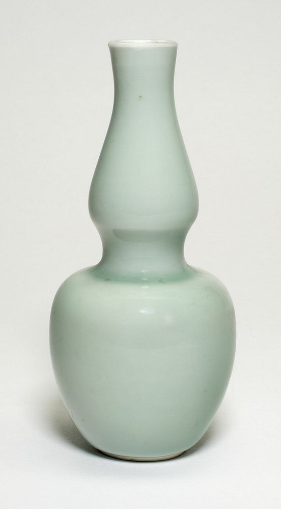 Celadon-Glazed Double-Gourd Vase