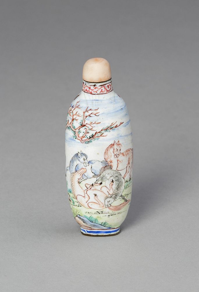 Snuff Bottle with Eight Horses of Mu Wang