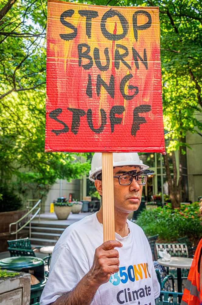 On July 1, 2022 activists with the Insure Our Future Coalition rallied outside the headquarters of Marsh McLennan in New…