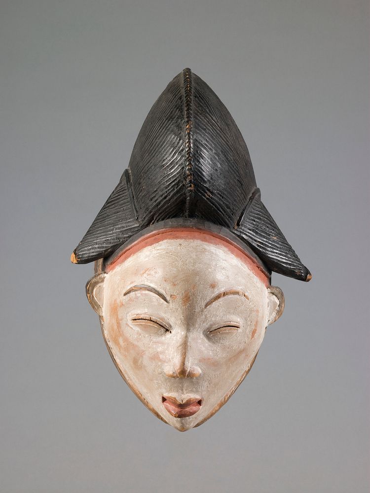 Mask (mukudj) for the Okuyi Society