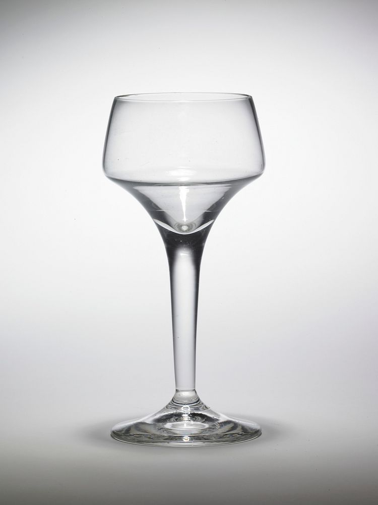Bismarck Wine Glass