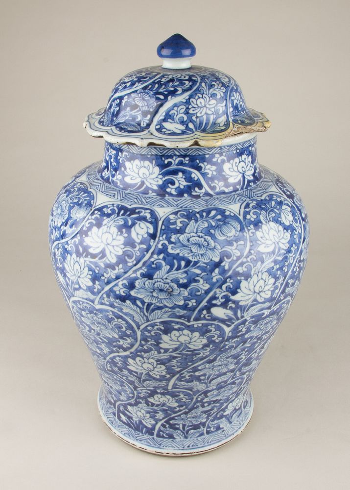 Covered jar with floral pattern