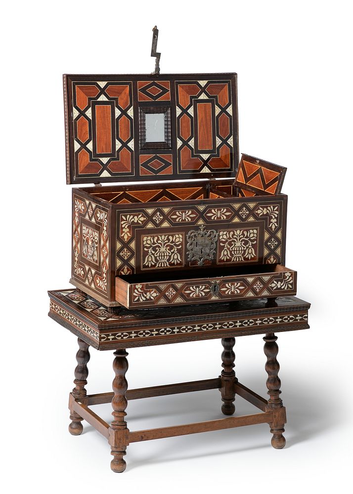 Chest with Matching Stand (Caja con bufete a juego) by Unidentified artist