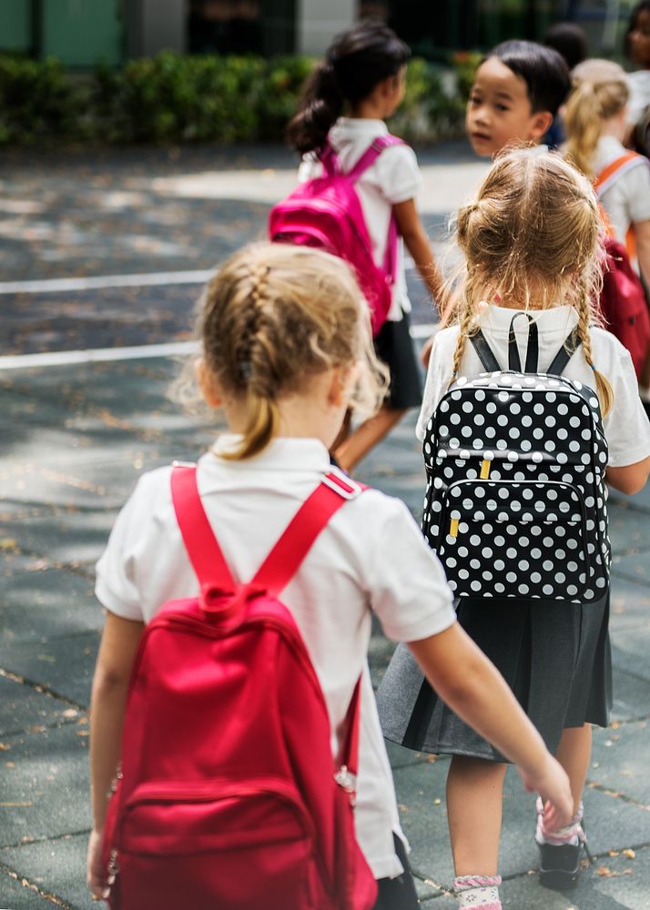 Elementary school kids walking home