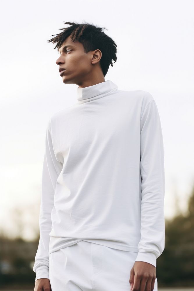 Portrait outdoors sleeve person.