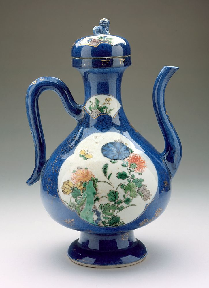 Lidded Ewer (Zhihu) with Lion and Floral Panels