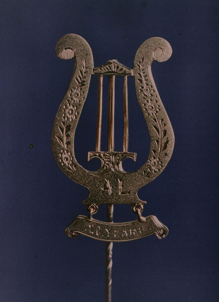 Liedertafel Badge (1914) by Robert Walrond.