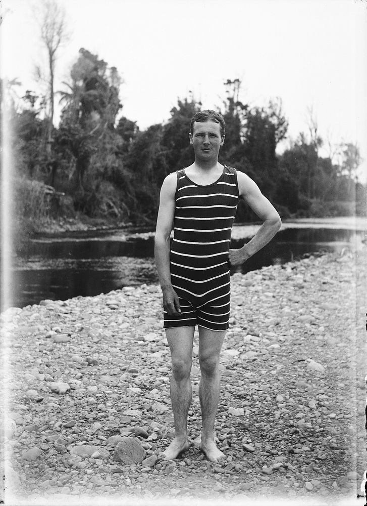 Ready for a dip (01 January 1913) by Leslie Adkin.