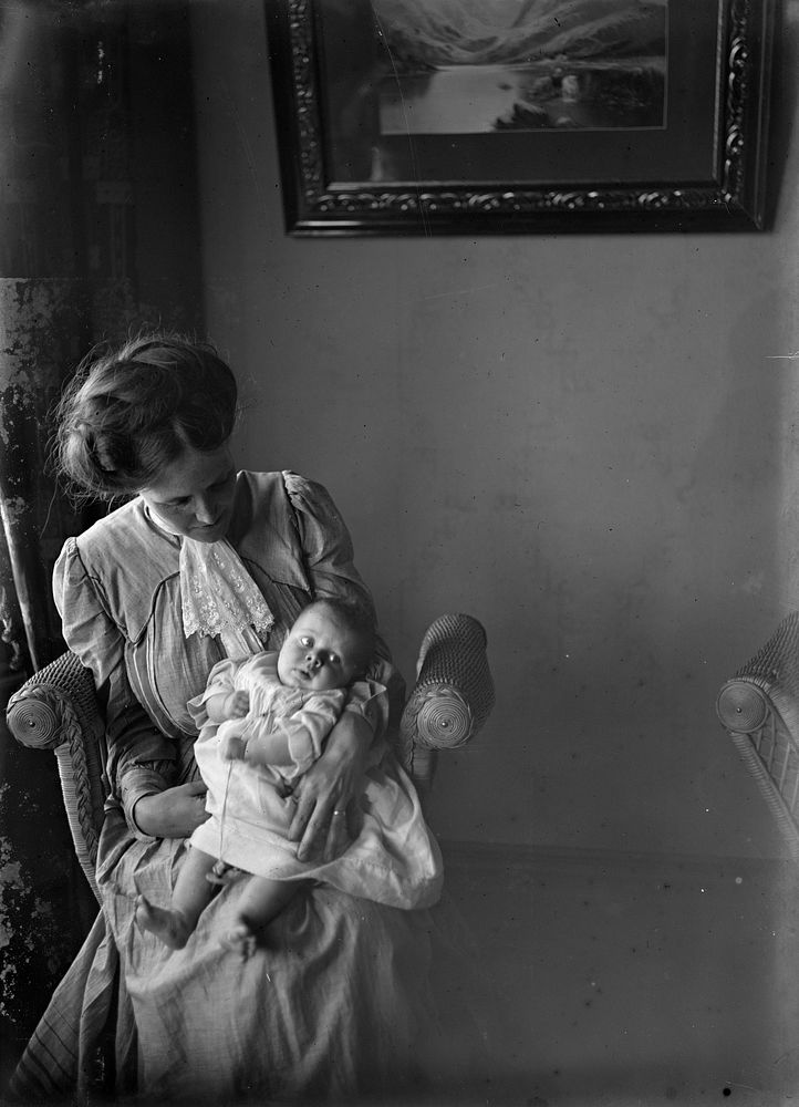 Mother and Child (circa 1910) by Fred Brockett.