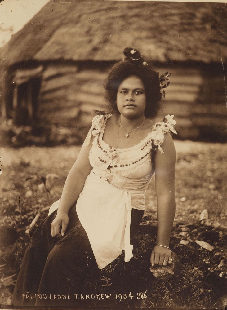 Taupou Leone (circa 1904) by Thomas Andrew.