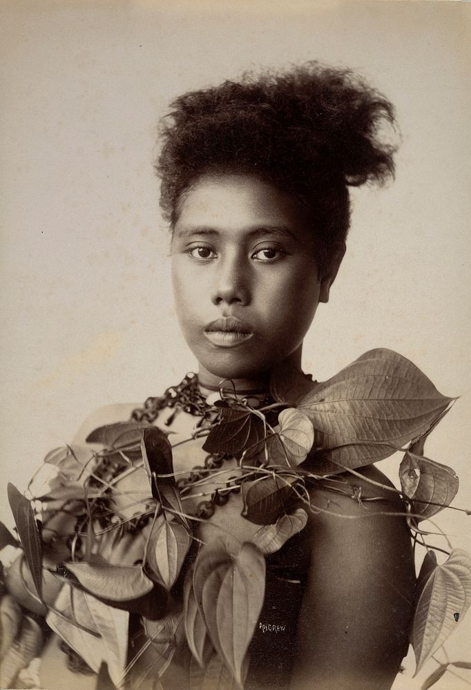 Portrait of a young Samoan woman (1890-1910) by Thomas Andrew.