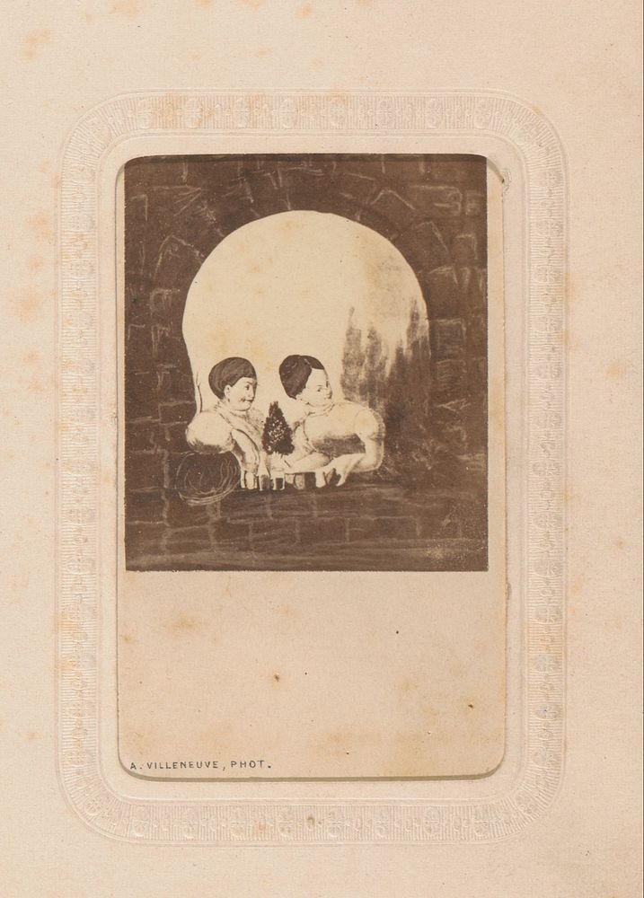 Fotoreproductie van een ontwerp met twee vrouwen in een raam, voorstellende een schedel (1855 - 1865) by Pierre Alfred…