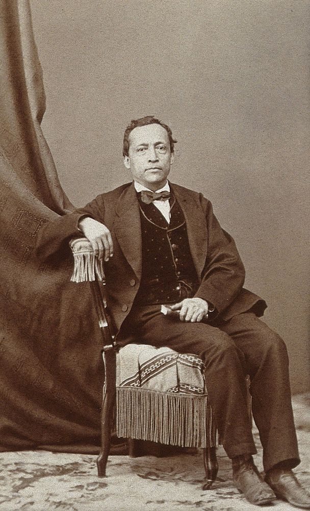 José Barragan. Photograph by Corral y Barroso.