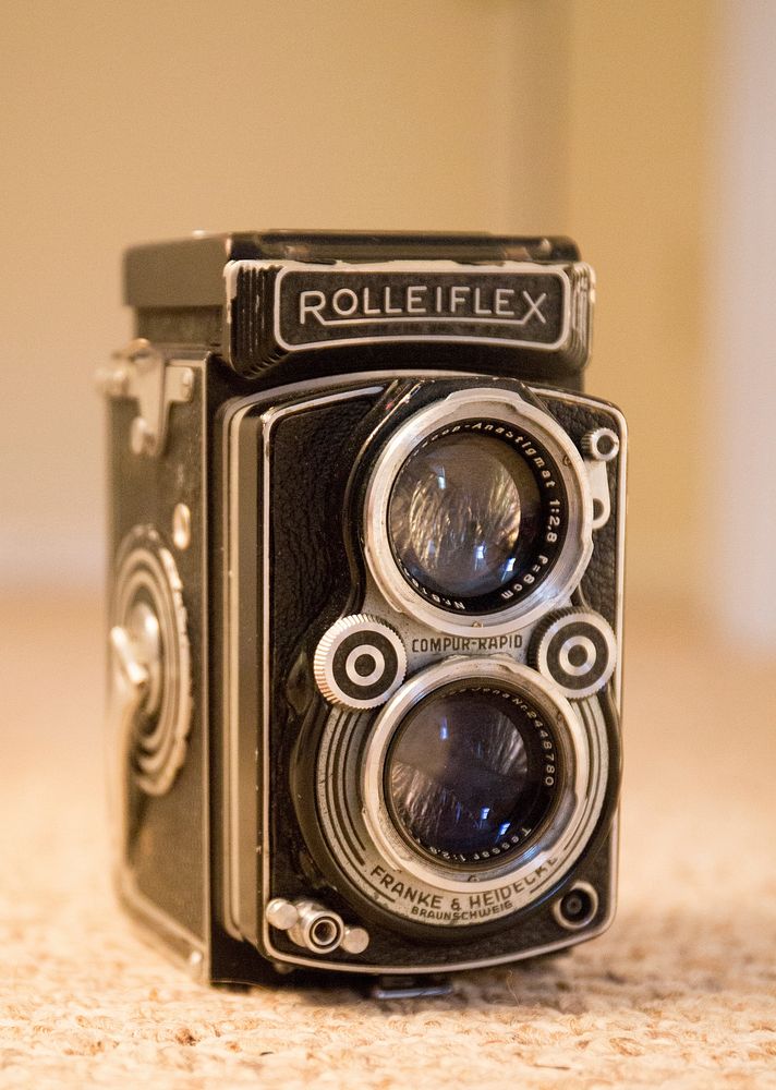 Rolleiflex Vintage Camera, location unknown, date unknown. 