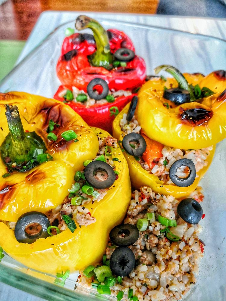 Free stuffed bell peppers image, public domain food CC0 photo