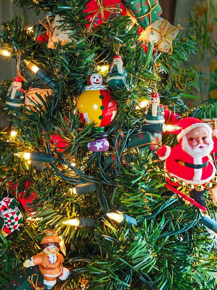 Ornaments hanging on Christmas tree. Free public domain CC0 photo.