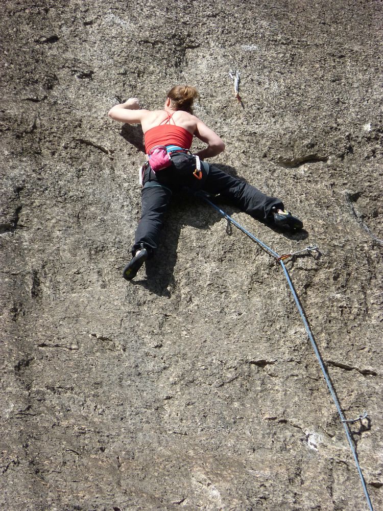 Rock climbing, extreme sports photography. Free public domain CC0 photo.