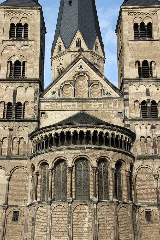 Bonn historical architecture cathedral facade. Free public domain CC0 image.