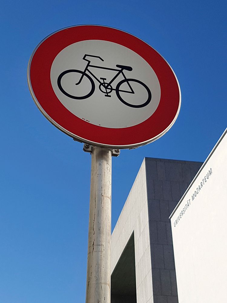 Bicycle lane sign. Free public domain CC0 photo.