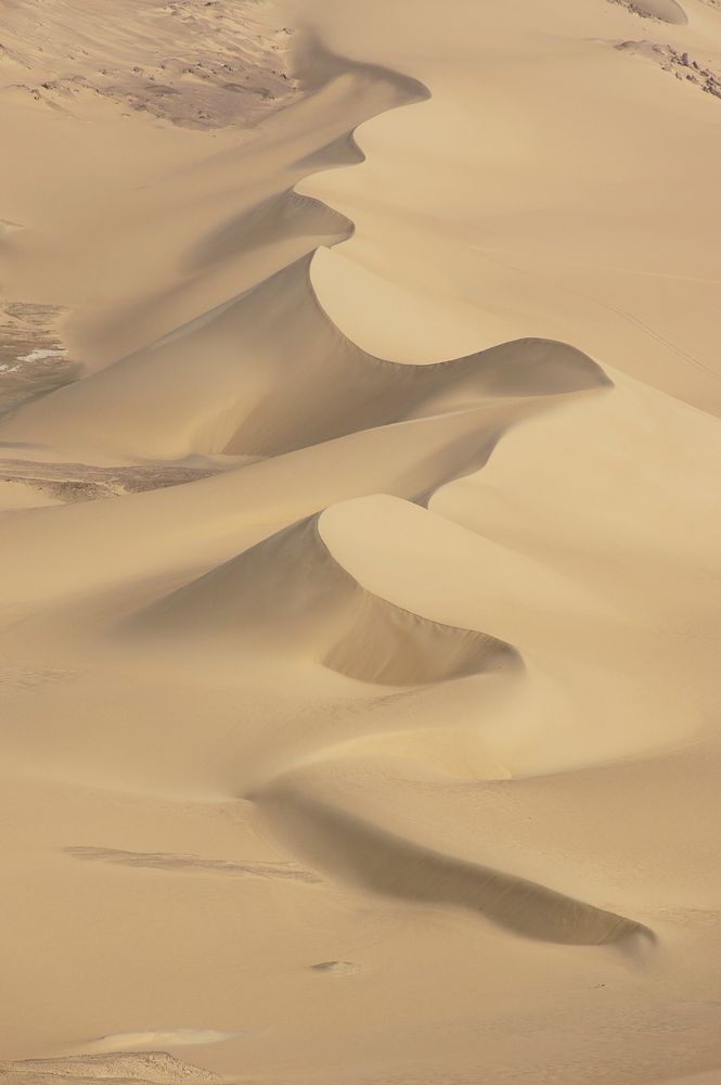 Dry desert and sand hills. Free public domain CC0 image