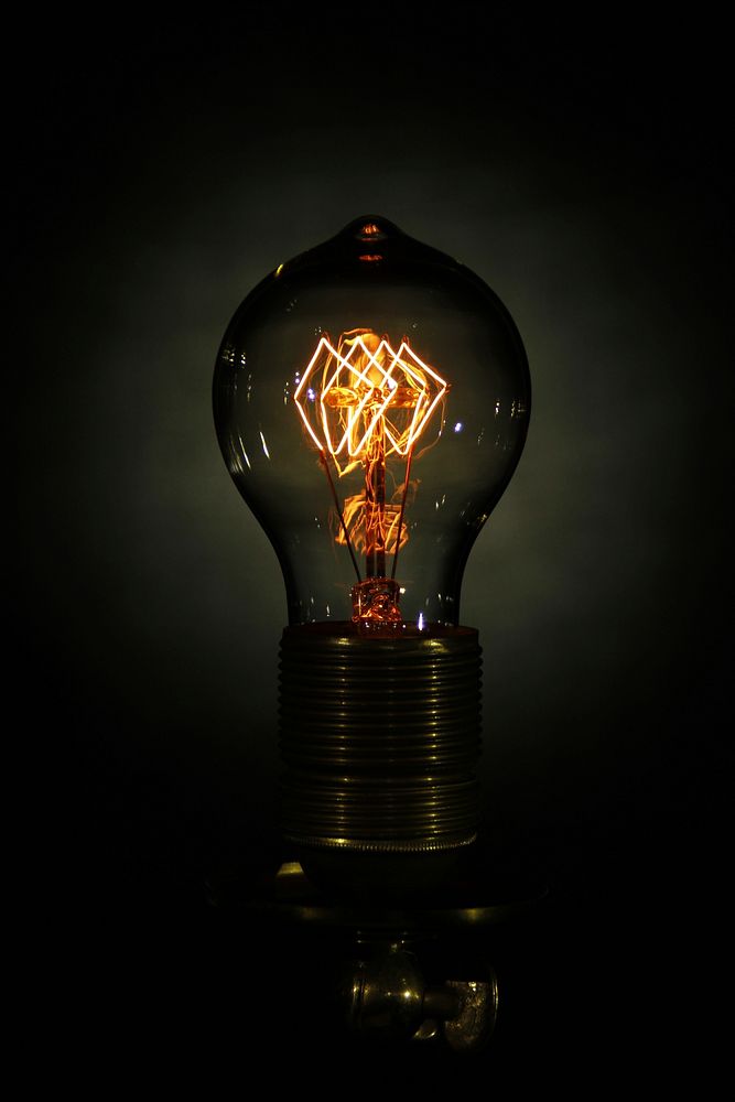 Light bulb. Free public domain CC0 photo.