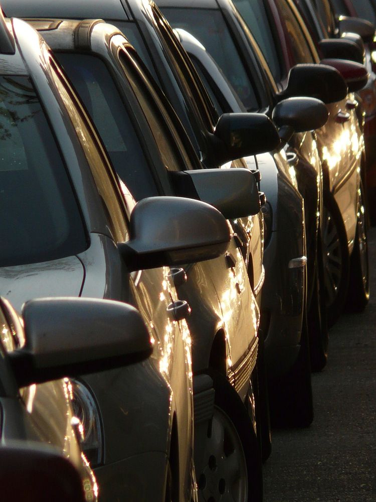 Cars parked in the parking lot. Free public domain CC0 photo.