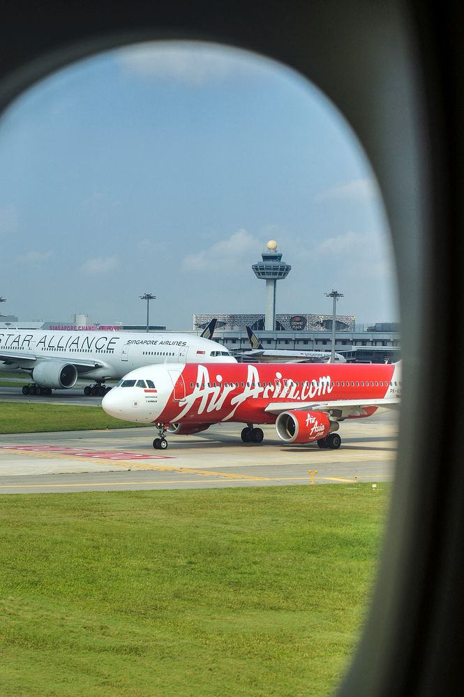 Star Alliance & Air Asia airlines, Singapore Changi airport, 8/06/2016. 