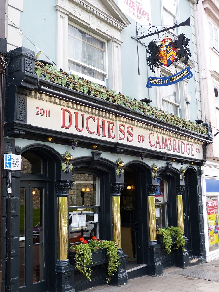 The Duchess of Cambridge Pub, London, England, 17 November 2014.