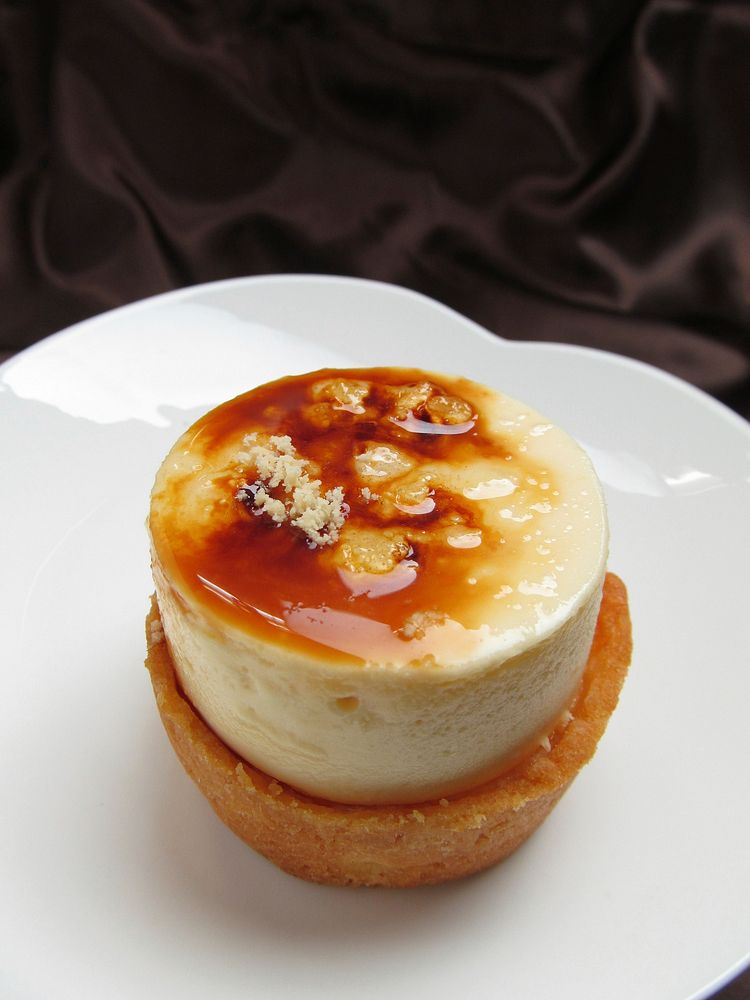 Free cheesecake tart image, public domain dessert CC0 photo.