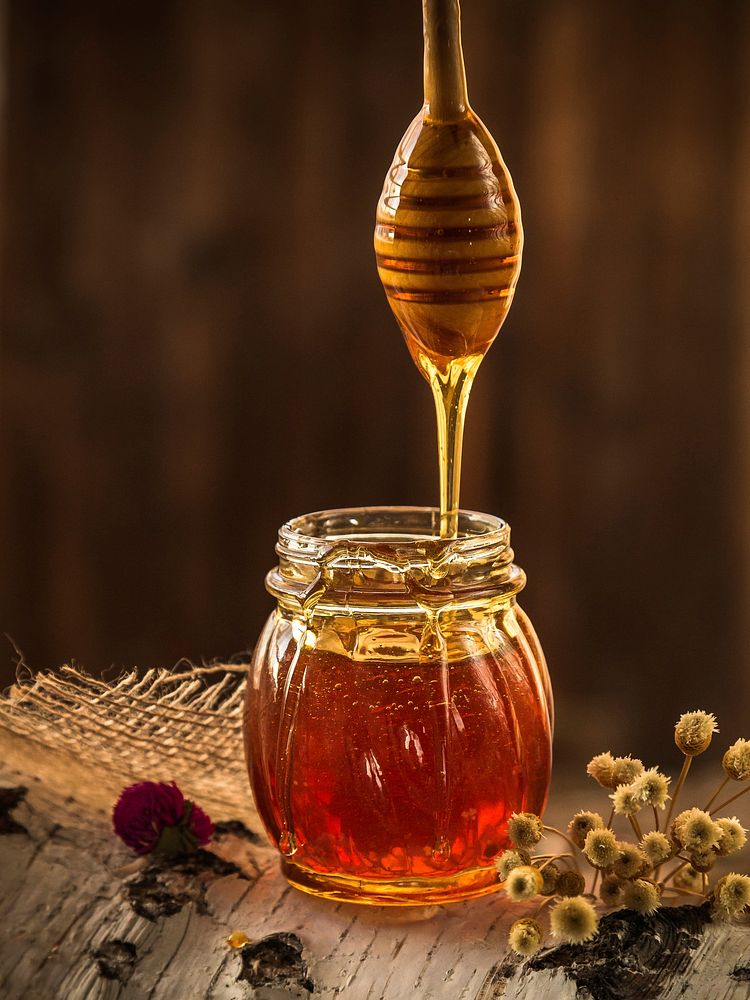 Free honey in a jar image, public domain CC0 photo.