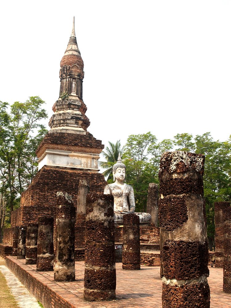 Ancient brick pagoda, temple, statue, free public domain CC0 photo.