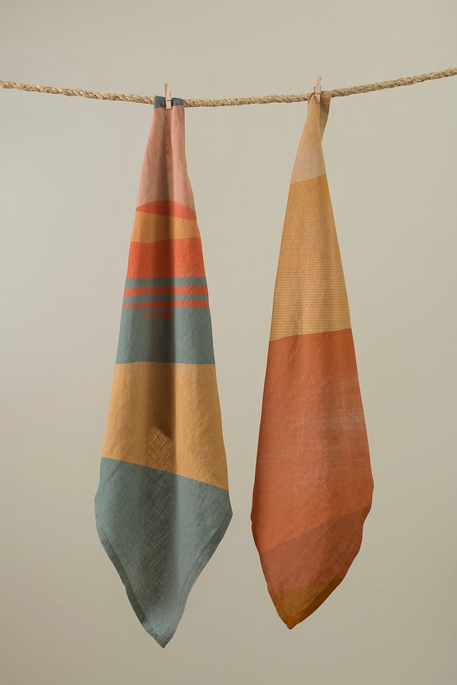 Printed towel, earth tone summer design