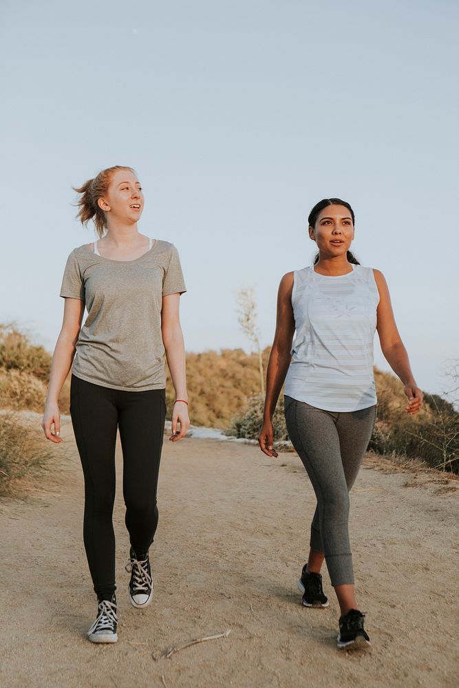 Friends hiking through the hills of Los Angeles