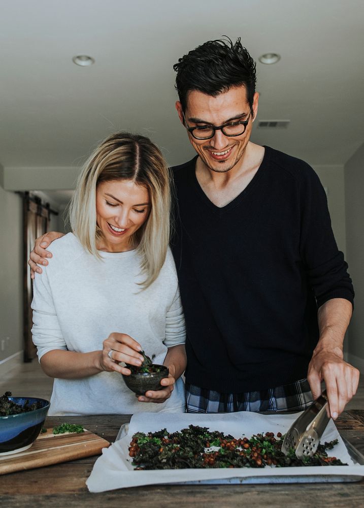 Couple preparing a vegan dinner