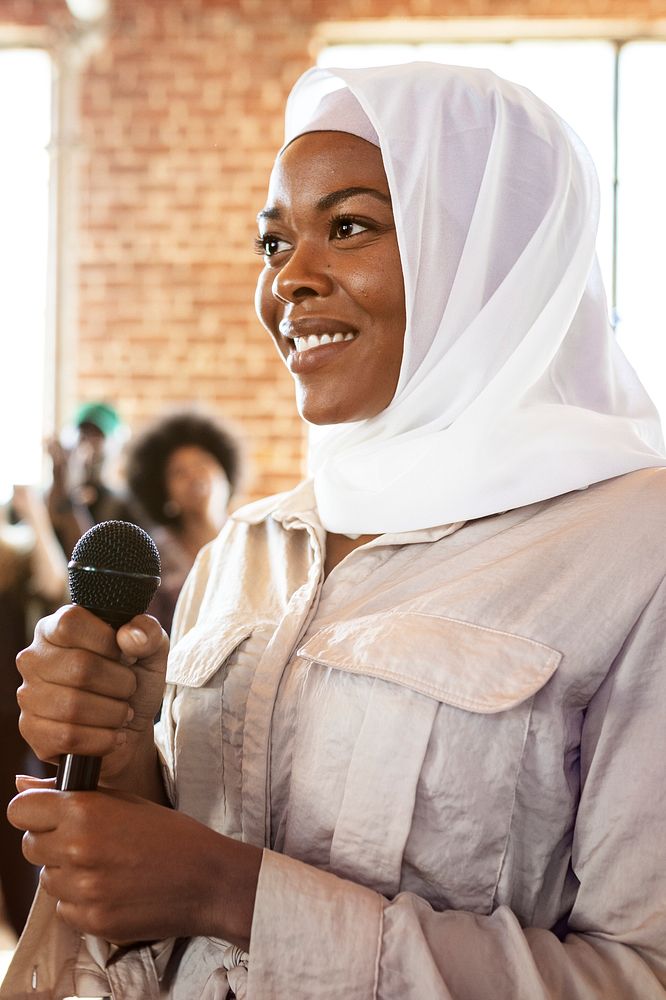 Muslim speaker in a workshop