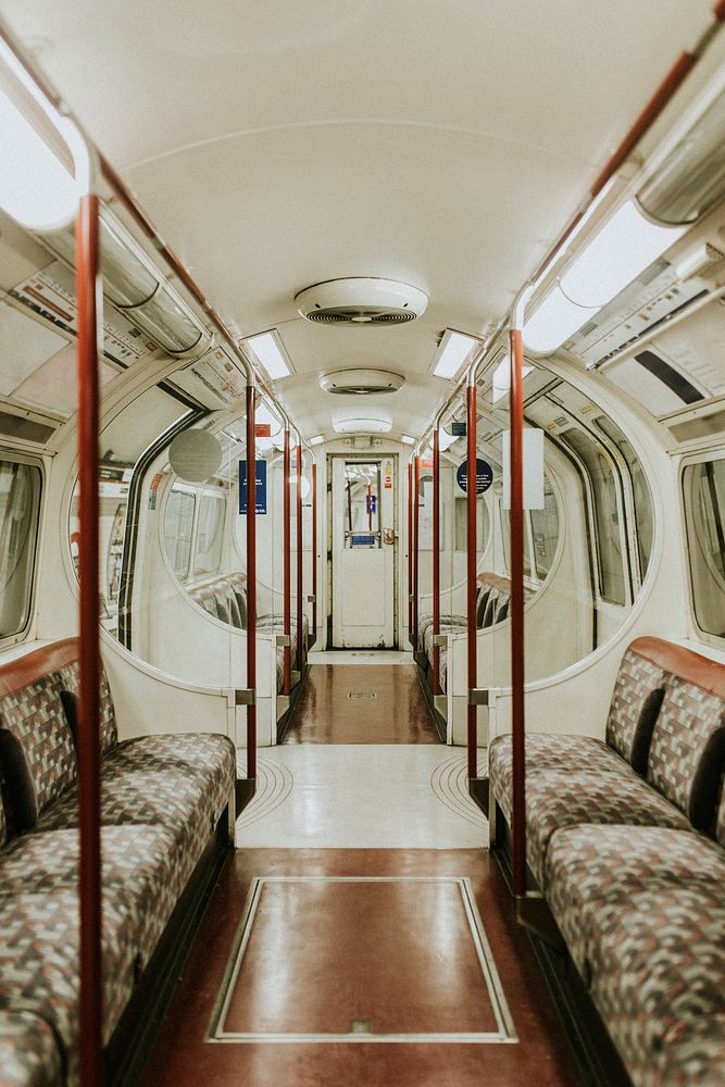 London underground train 