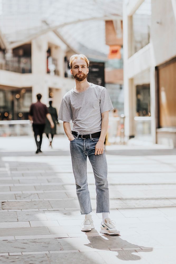 Hipster man in the city