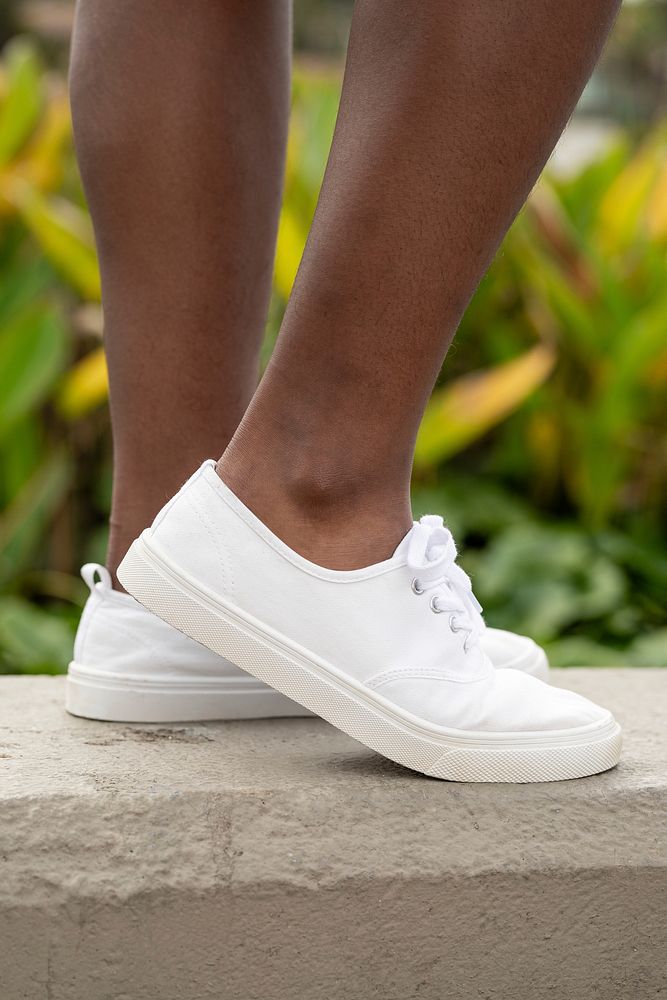 White casual canvas shoes, flat sole design, casual footwear fashion