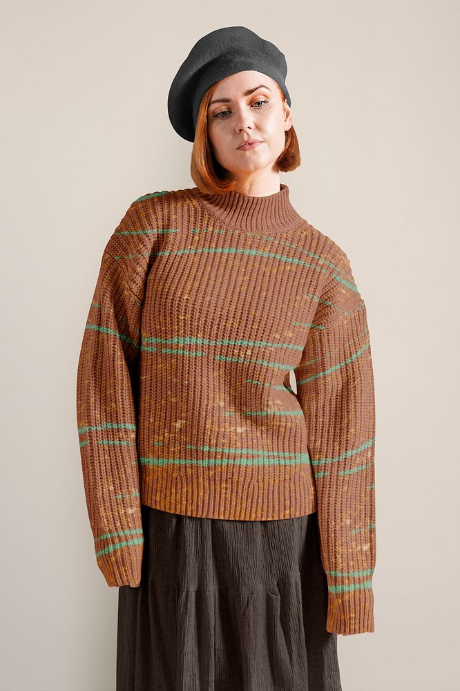 Women's autumn apparel mockups, brown sweater, beret hat psd