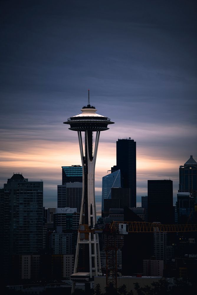 The Seattle Space Needle at sunrise from Kerry park in Queen Anne