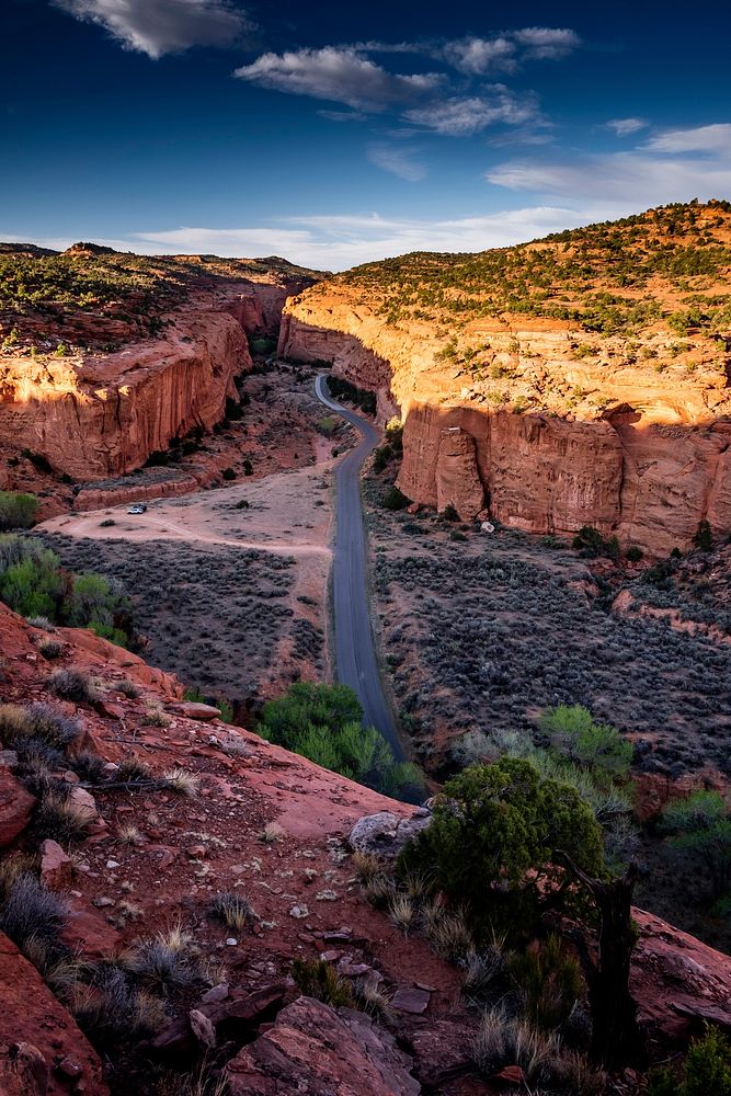 Burr Trail begins at Boulder and winds for 70 miles through some of southern Utah&rsquo;s untamed terrific landscape, Grand…