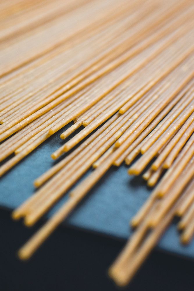 Wholewheat spaghetti food photography