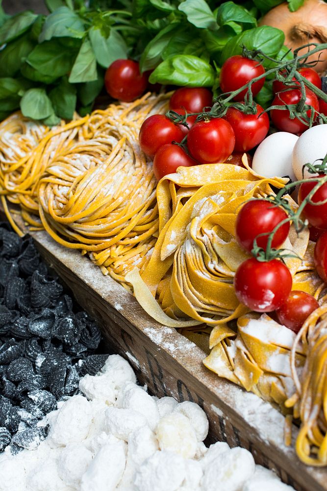 Fresh Italian pasta with vegetable food photography