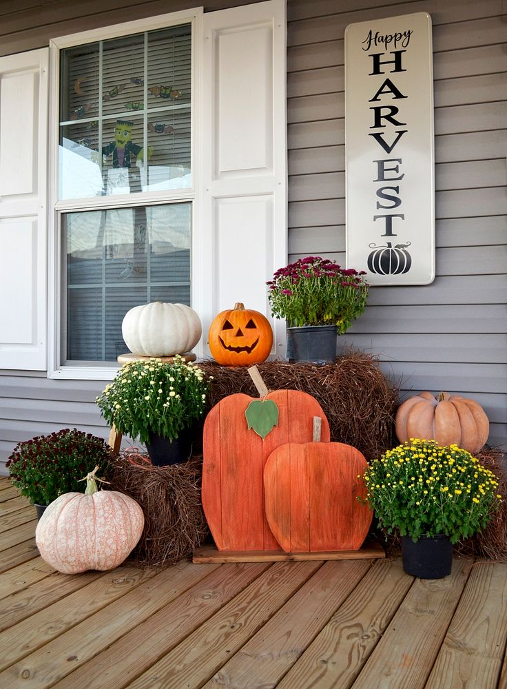 Fall Decor with Metal Sign