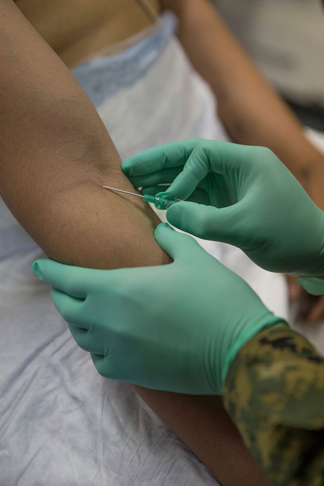 24th MEU Sailors, Air Force medical personnel train together at Cold Bay, Alaska during Northern Edge 2021.