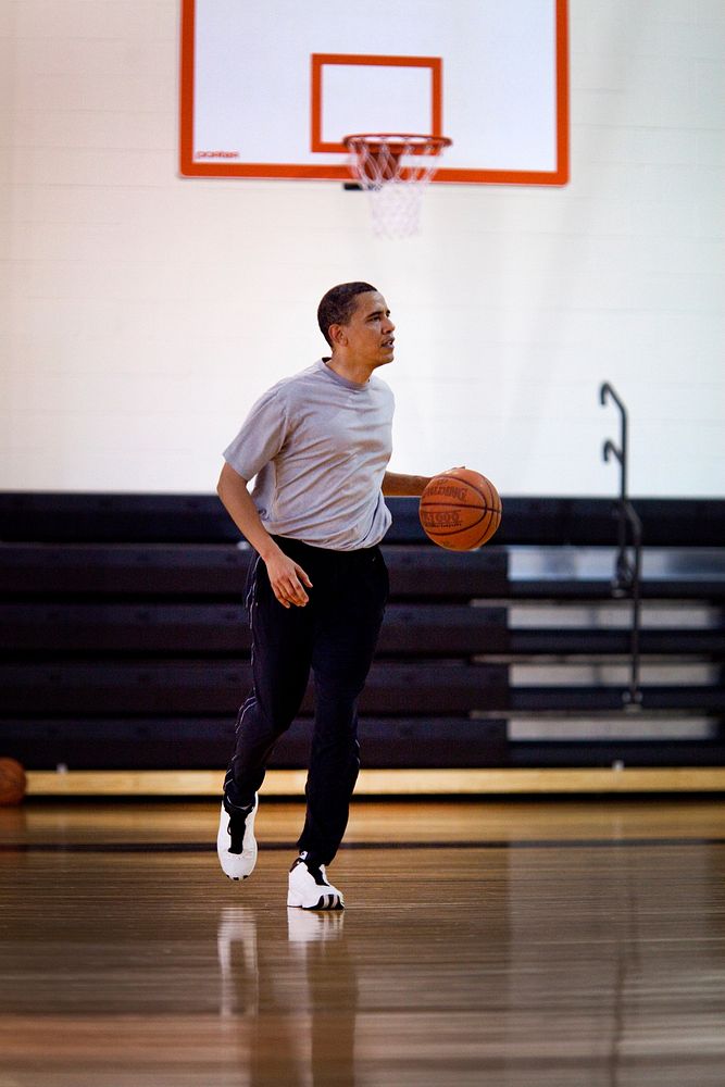 President Barack Obama plays basketball at Fort McNair in Washington, D.C. on May 9, 2009.
