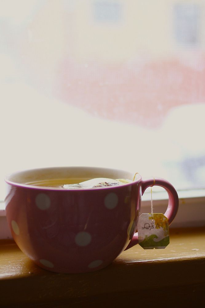 Hot tea & relaxing drink. Free public domain CC0 photo